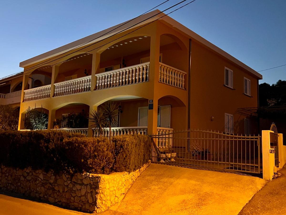 Apartment-Julia Seget Vranjica Exterior foto